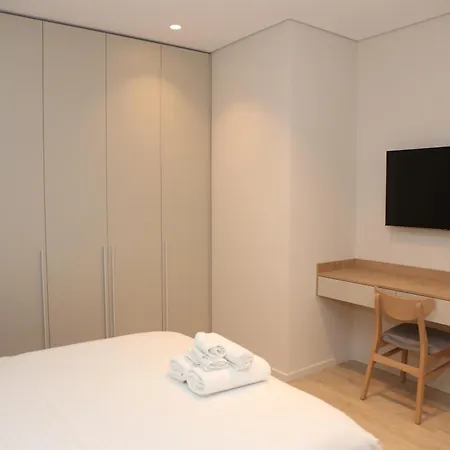 1 - Centre * 티라나