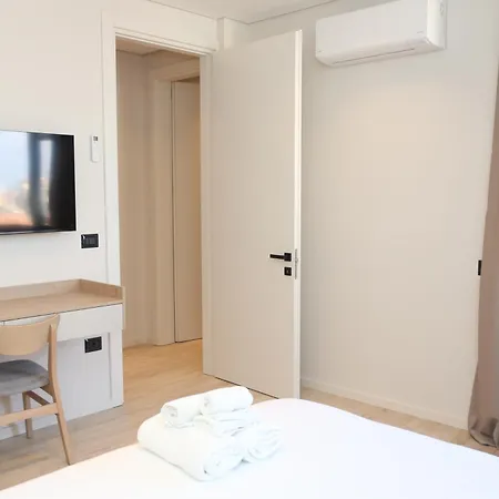 아파트 1 - Centre