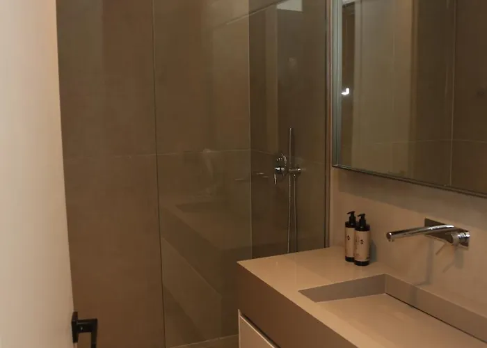 1 - Centre アパート *