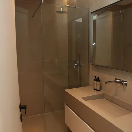 1 - Centre Lejlighed *